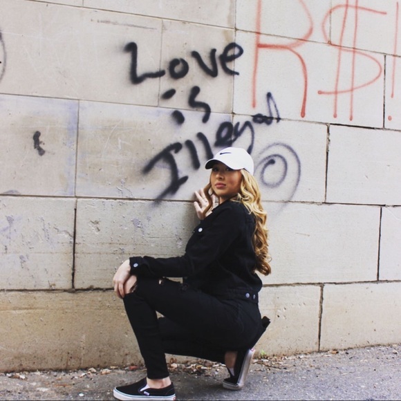 aleenaperezz_